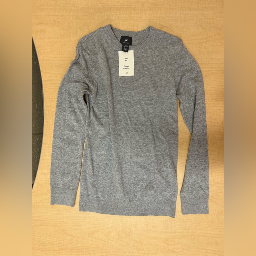 H&M Men's Heather Gray Crewneck Sweater